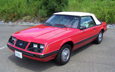 Ford Mustang Cabriolet 1983 à vendre