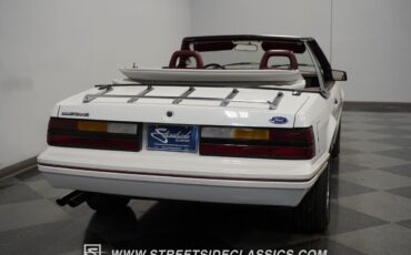 Ford-Mustang-Cabriolet-1984-10