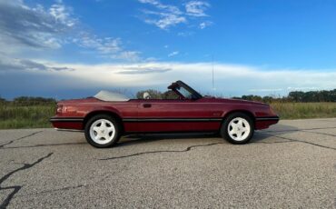 Ford-Mustang-Cabriolet-1984-15