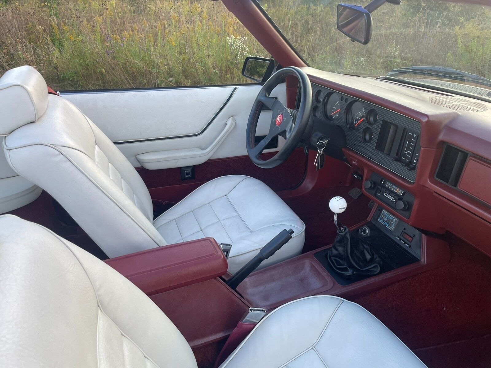 Ford-Mustang-Cabriolet-1984-26