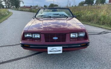 Ford-Mustang-Cabriolet-1984-7