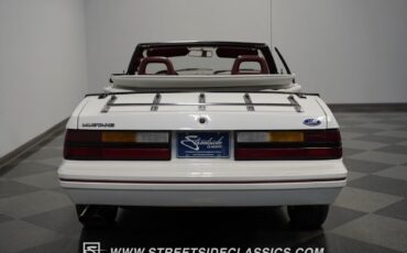 Ford-Mustang-Cabriolet-1984-White-Red-102348-9