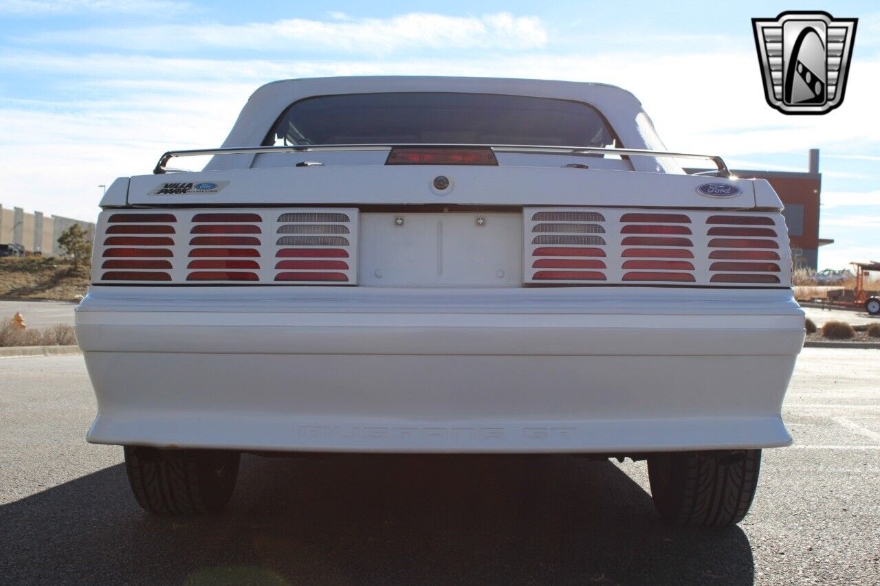 Ford-Mustang-Cabriolet-1987-White-White-32573-5