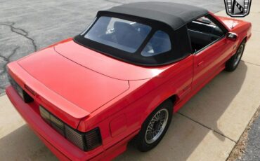 Ford-Mustang-Cabriolet-1988-3