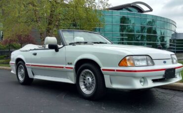 Ford-Mustang-Cabriolet-1988-3