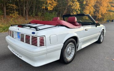 Ford-Mustang-Cabriolet-1989-10