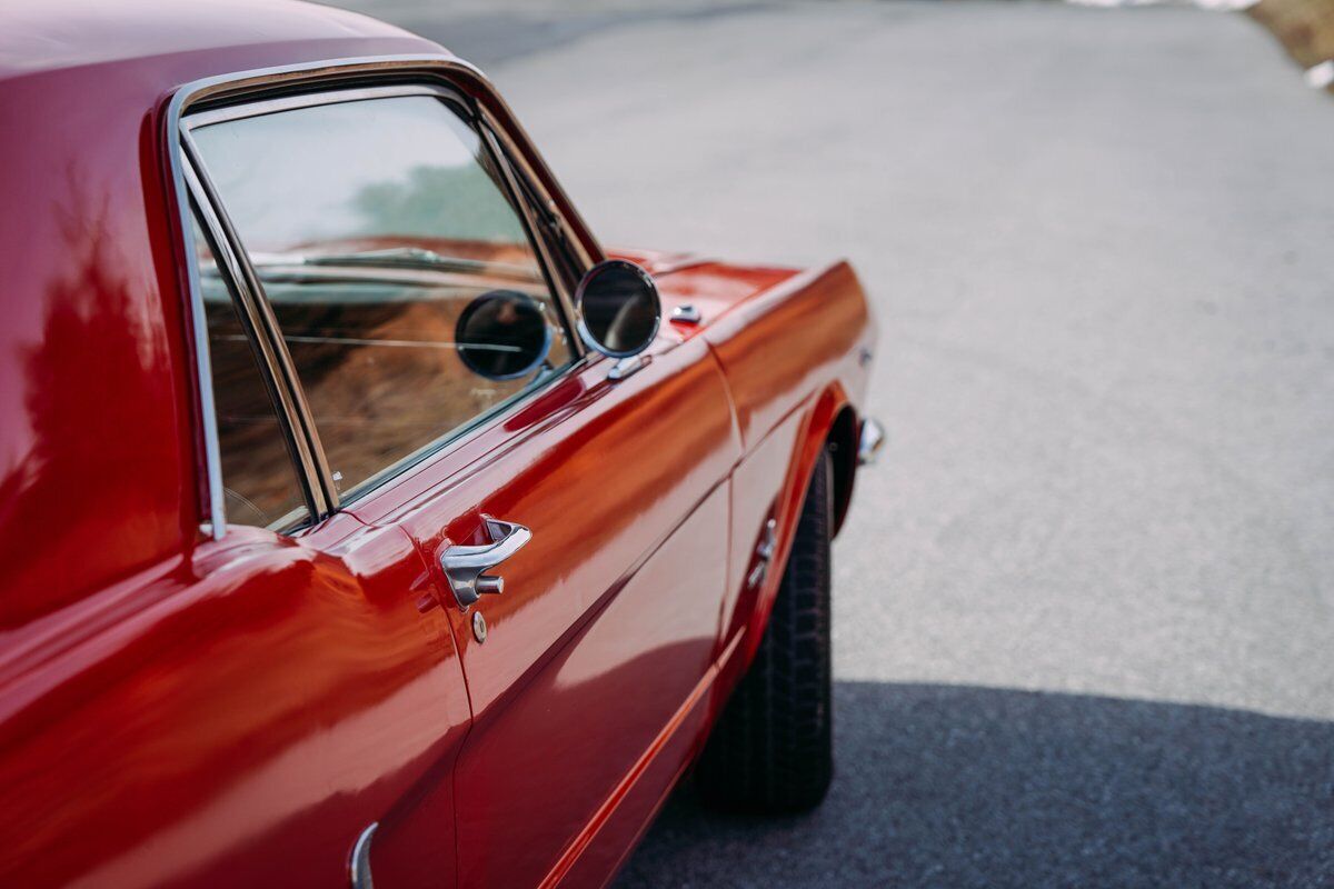 Ford-Mustang-Coupe-1965-12