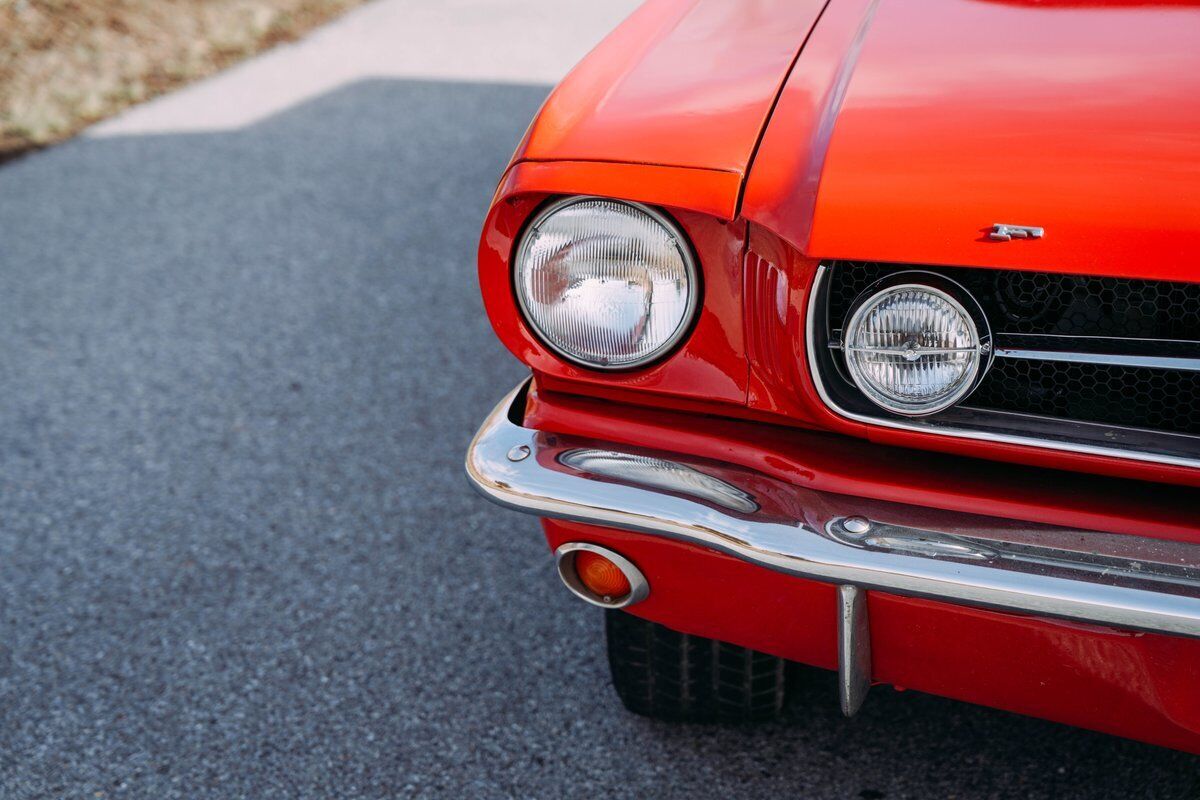 Ford-Mustang-Coupe-1965-29