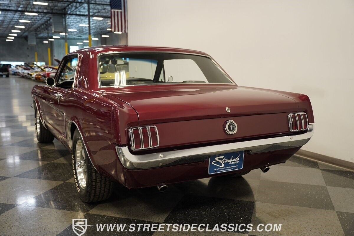 Ford-Mustang-Coupe-1965-Burgundy-Black-1584-8