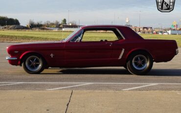 Ford-Mustang-Coupe-1965-Maroon-Black-95342-4