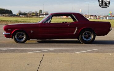 Ford-Mustang-Coupe-1965-Maroon-Black-95342-5