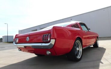 Ford-Mustang-Coupe-1965-Red-Tan-64-10