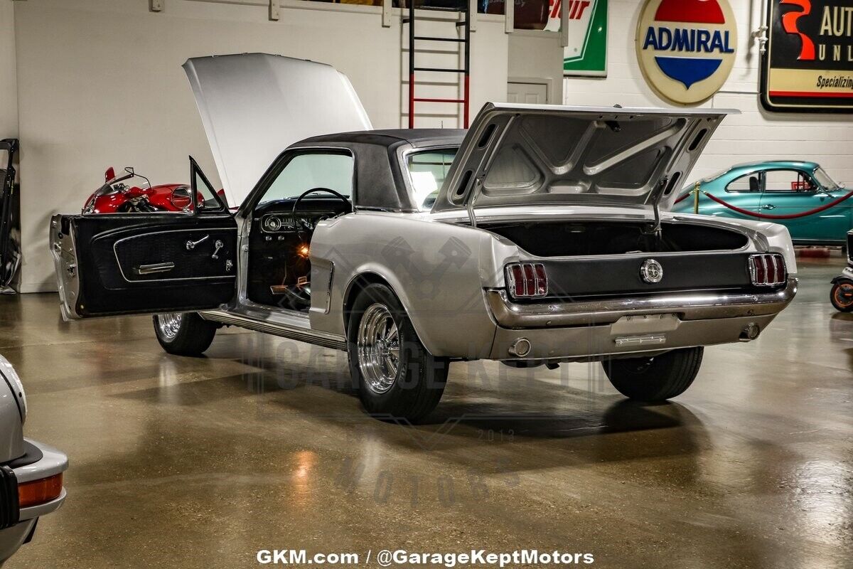 Ford-Mustang-Coupe-1965-Silver-Black-96318-2