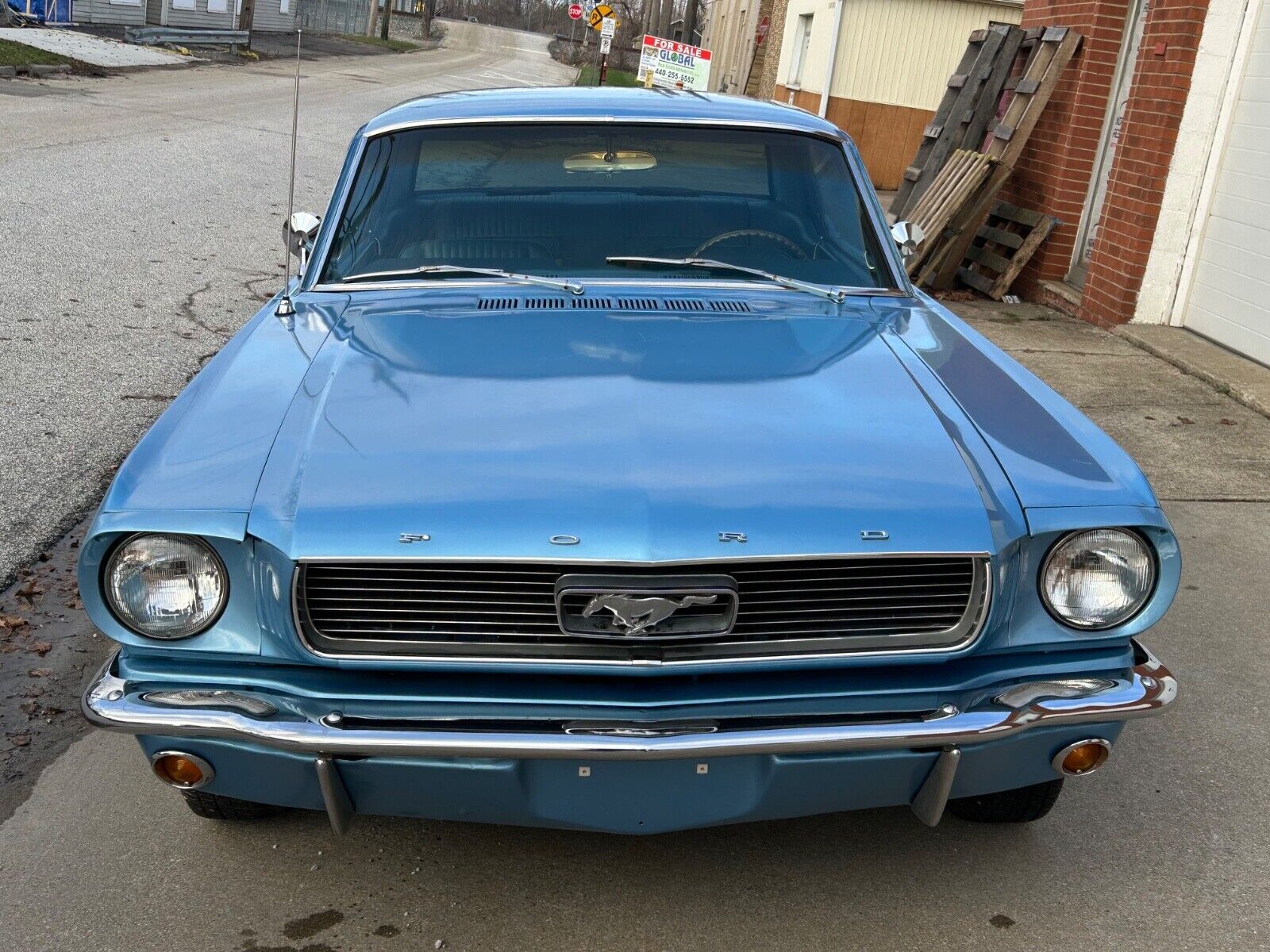 Ford-Mustang-Coupe-1966-73555-1