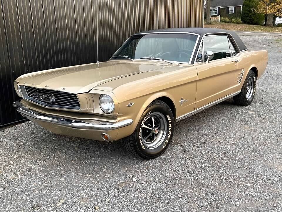 Ford-Mustang-Coupe-1966-8