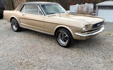 Ford-Mustang-Coupe-1966-9