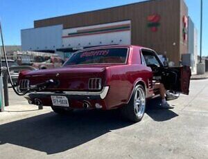 Ford-Mustang-Coupe-1966-Burgundy-Red-120701-2