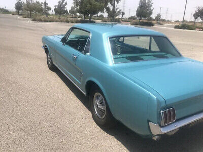 Ford-Mustang-Coupe-1966-Green-White-88514-4