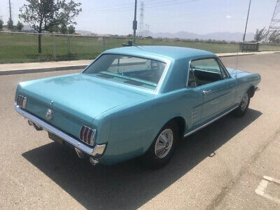 Ford-Mustang-Coupe-1966-Green-White-88514-6