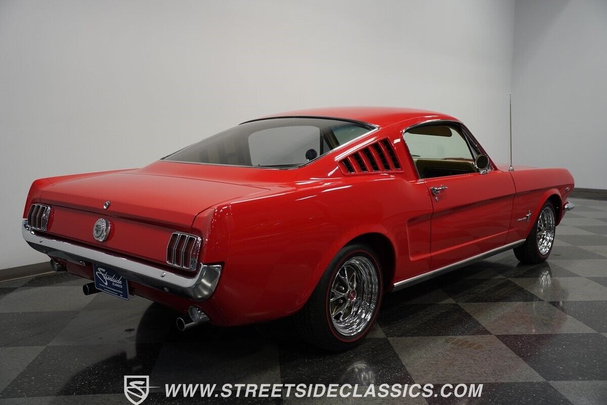 Ford-Mustang-Coupe-1966-Red-Beige-41569-11