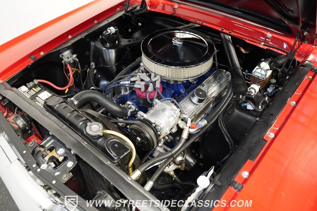 Ford-Mustang-Coupe-1966-Red-Beige-41569-3