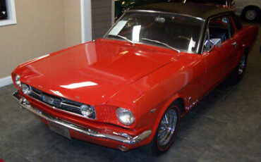 Ford-Mustang-Coupe-1966-Red-Black-115684-23