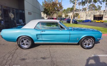 Ford-Mustang-Coupe-1967-Blue-Blue-166577-1