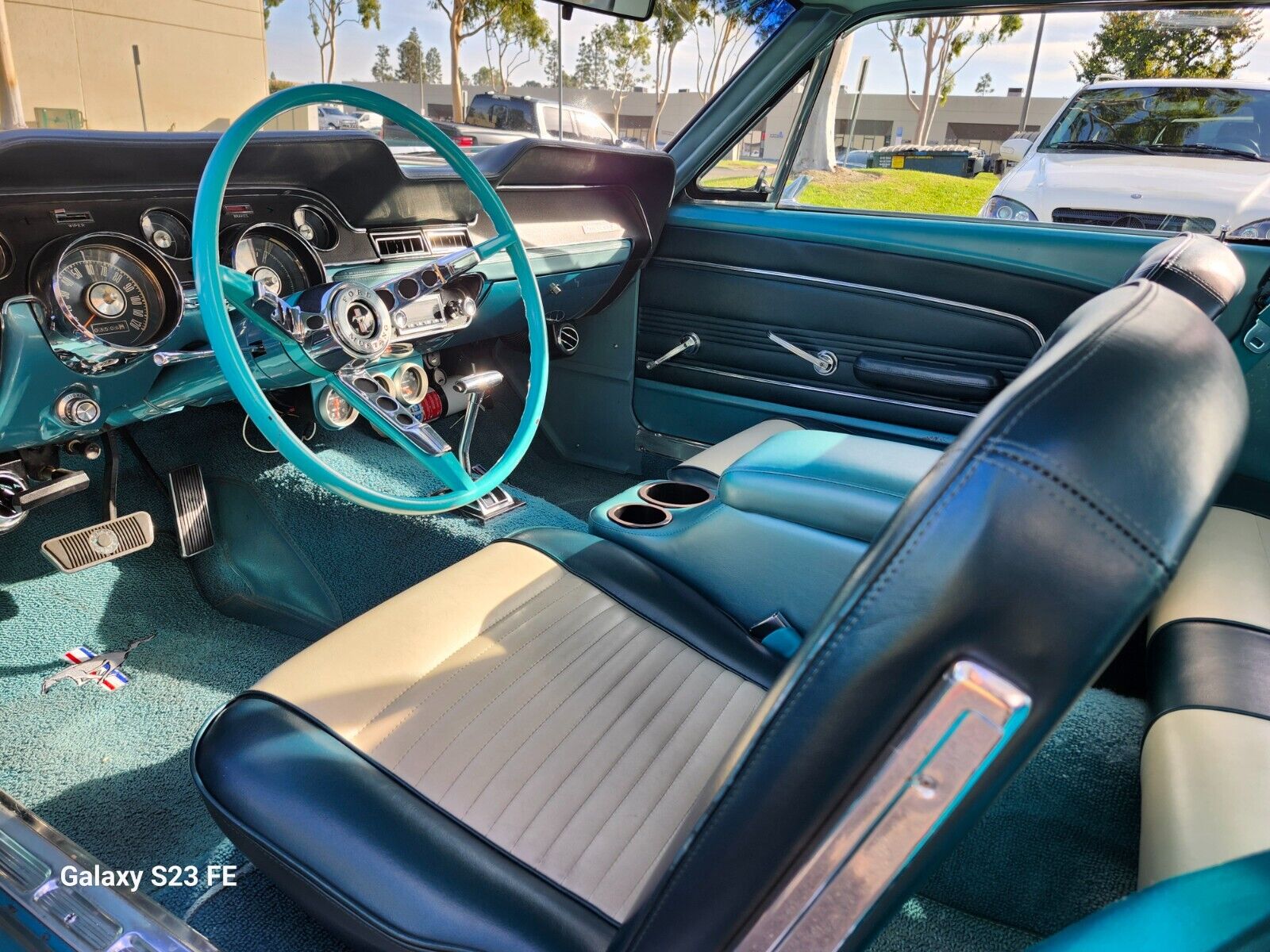 Ford-Mustang-Coupe-1967-Blue-Blue-166577-25