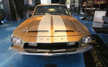 Ford-Mustang-Coupe-1968-Gold-Black-114244-3