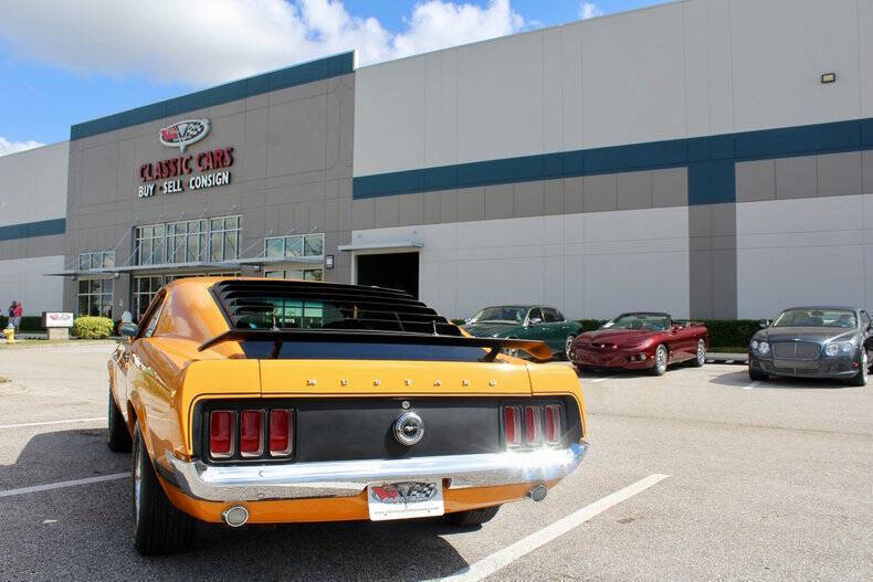 Ford-Mustang-Coupe-1970-Orange-Black-152231-11