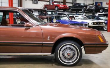 Ford-Mustang-Coupe-1979-Medium-Vaquero-Glow-Brown-73457-10