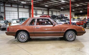 Ford-Mustang-Coupe-1979-Medium-Vaquero-Glow-Brown-73457-9