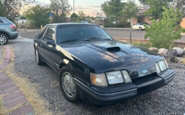 Ford-Mustang-Coupe-1985-Gray-152117-2