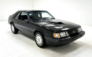 Ford-Mustang-Coupe-1986-Black-Gray-17735-6