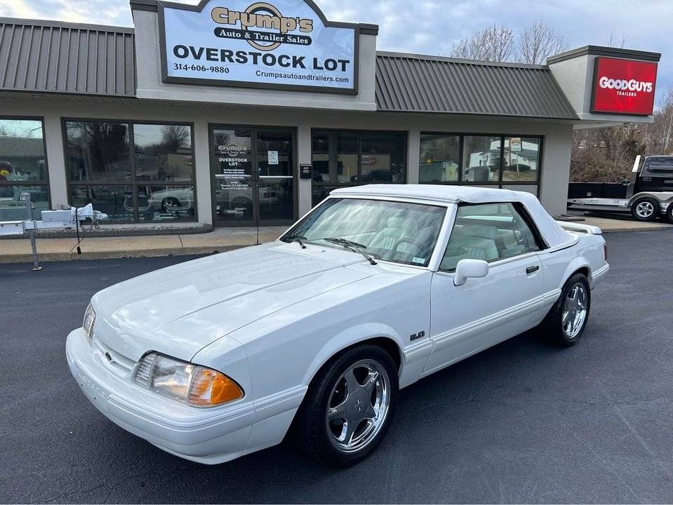 Ford-Mustang-convertible-1993-3