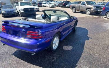 Ford-Mustang-convertible-1995-115182-13