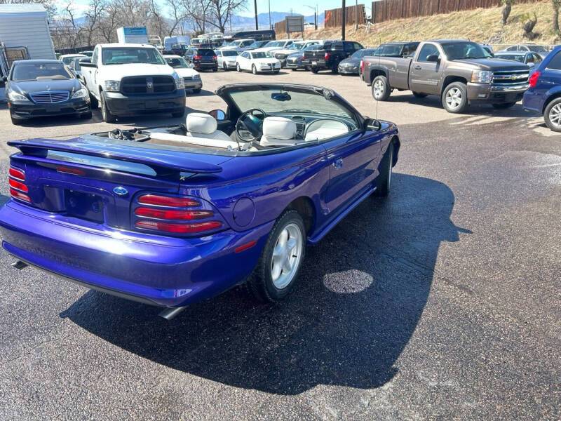 Ford-Mustang-convertible-1995-115182-13