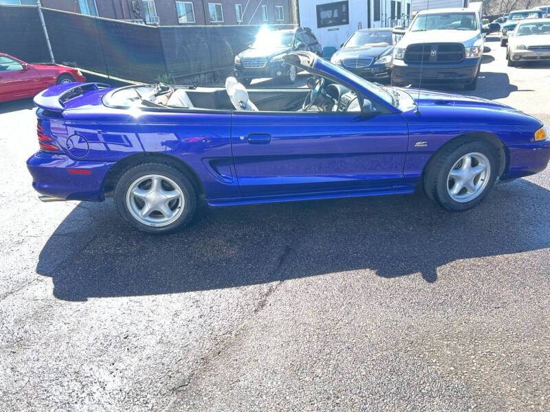 Ford-Mustang-convertible-1995-115182-16