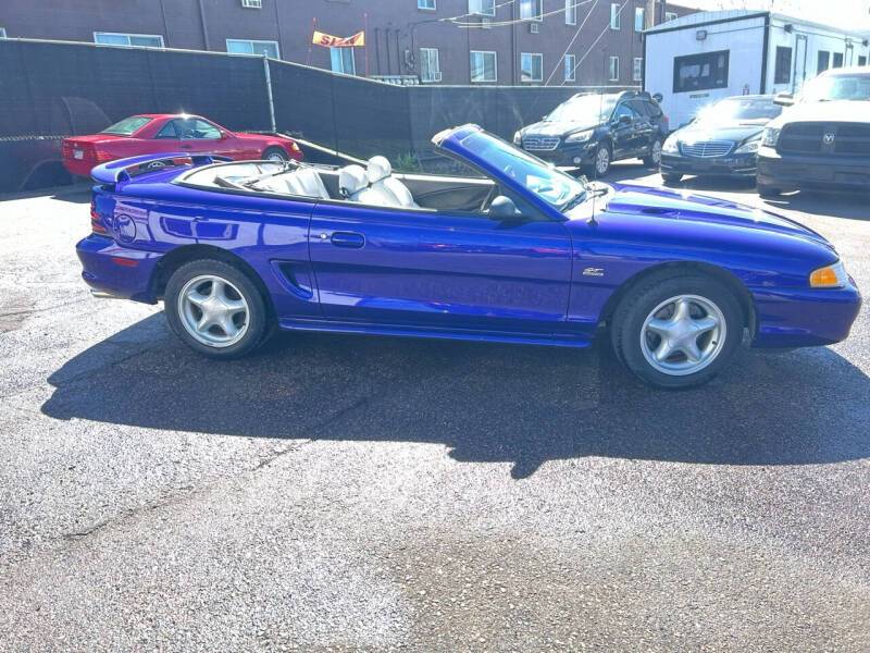 Ford-Mustang-convertible-1995-115182-18