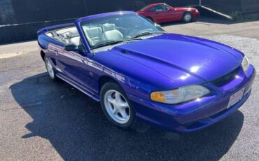 Ford-Mustang-convertible-1995-115182-21