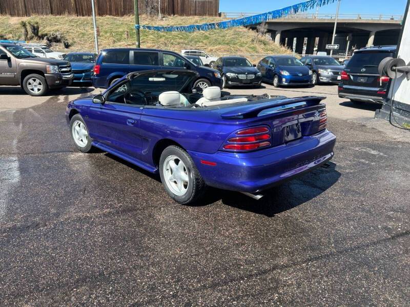 Ford-Mustang-convertible-1995-115182-9