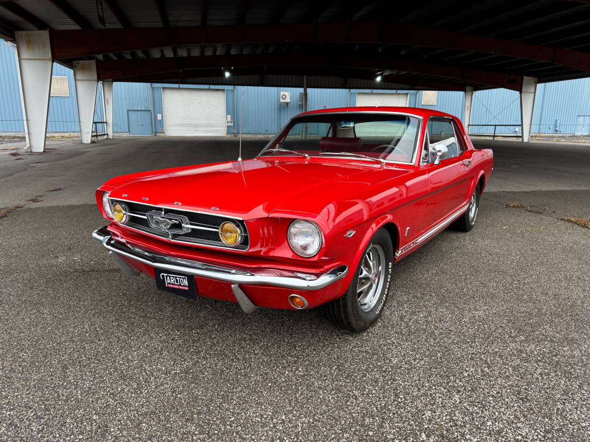 Ford-Mustang-gt-1965-22