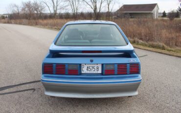 Ford-Mustang-gt-1989-4