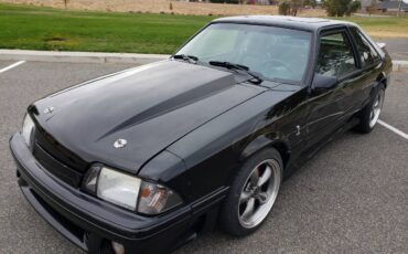 Ford-Mustang-gt-1990-12