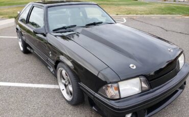 Ford-Mustang-gt-1990-13