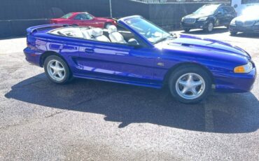 Ford-Mustang-gt-2dr-convertible-1995-8