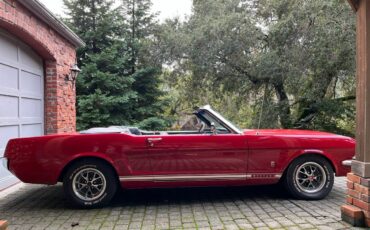 Ford-Mustang-gt-convertible-1966-2