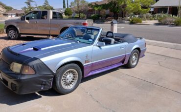 Ford-Mustang-gt-convertible-1986-7