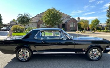 Ford-Mustang-gt-coupe-1965-1