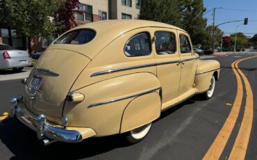 Ford-Other-Berline-1948-5